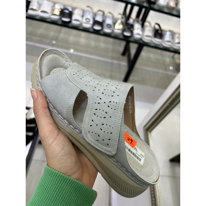 Buty Klapki Damskie (36-41 ,12par) Kolor Jak na zdzięciu