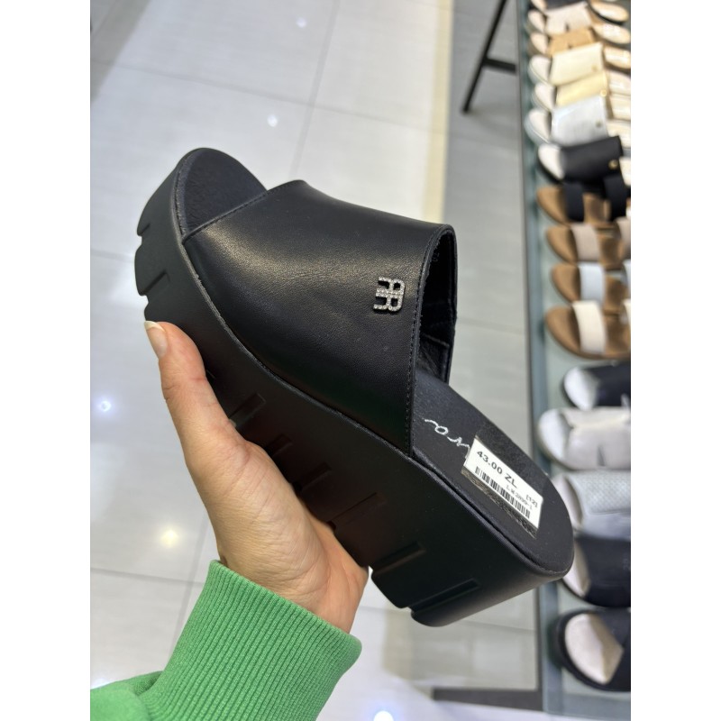 Buty Klapki Damskie (36-41 ,12par) Kolor Jak na zdzięciu