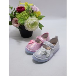 BUTY DZIECIĘCE. Size: 20/25...