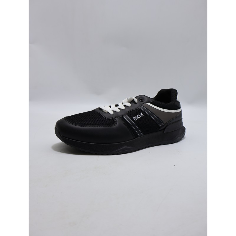 BUTY MĘSKIE. Size: 41/46 (12 par/paczka) Kolor jak na zdzięciu