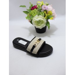 KAPCIE DAMSKIE. Size: 36/41...
