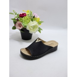 KAPCIE DAMSKIE. Size: 36/41...