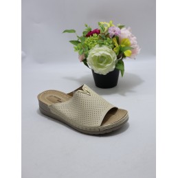 KAPCIE DAMSKIE. Size: 36/41...