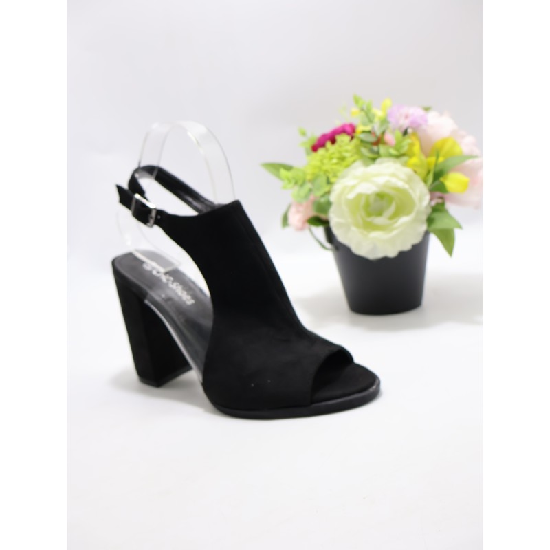 SANDAŁY DAMSKIE. Size: 36/41 (12 par/paczka) Kolor jak na zdzięciu