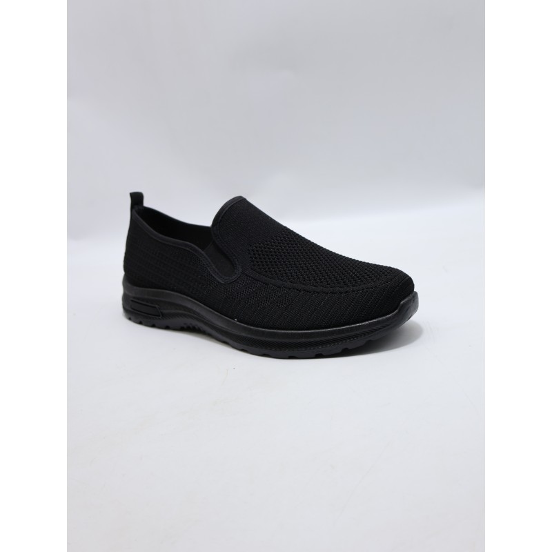 BUTY MĘSKIE. Size: 40/45 (12 par/paczka) Kolor jak na zdzięciu