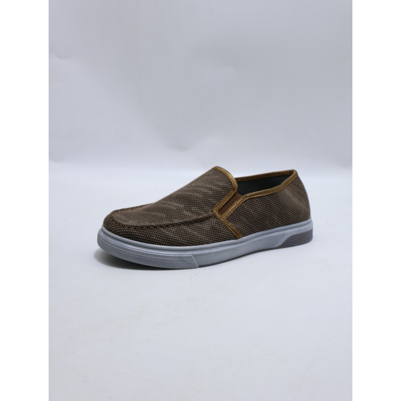 BUTY MĘSKIE. Size: 40/45 (12 par/paczka) Kolor jak na zdzięciu
