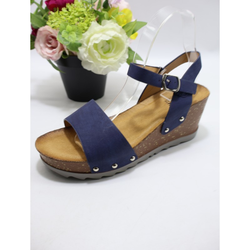 SANDAŁY DAMSKIE. Size: 36/41 (8 par/paczka) Kolor jak na zdzięciu