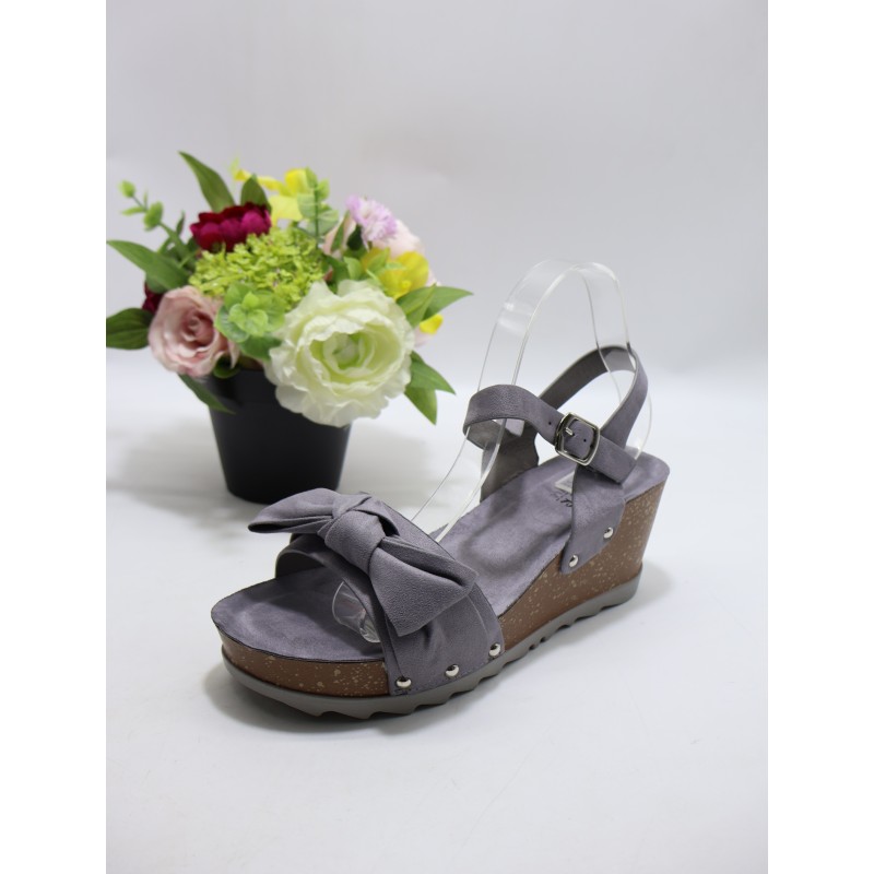 SANDAŁY DAMSKIE. Size: 36/41 (8 par/paczka) Kolor jak na zdzięciu