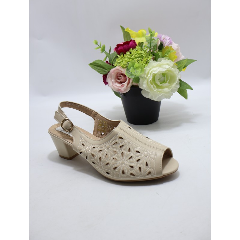 SANDAŁY DAMSKIE. Size: 36/41 (12par/paczka) Kolor jak na zdzięciu