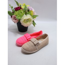 BUTY DZIECIECE. Size: 24/29...
