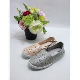 BUTY DZIECIECE. Size: 31/36...