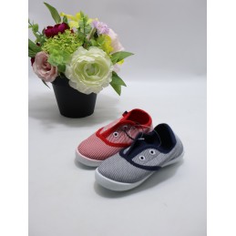 BUTY DZIECIECE. Size: 20/23...