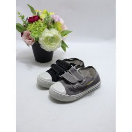 BUTY DZIECIECE. Size: 23/29...