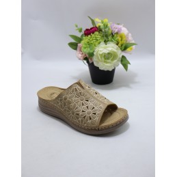KAPCIE DAMSKIE. Size: 36/42...