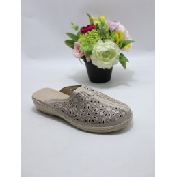 KAPCIE DAMSKIE. Size: 36/42...