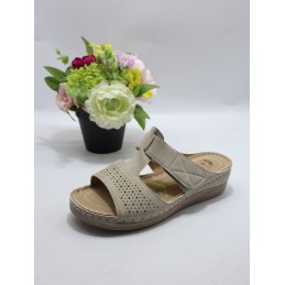 KAPCIE DAMSKIE. Size: 36/42...