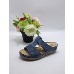 KAPCIE DAMSKIE. Size: 36/42...