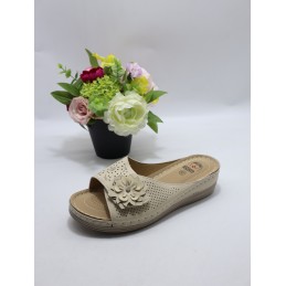 KAPCIE DAMSKIE. Size: 36/42...