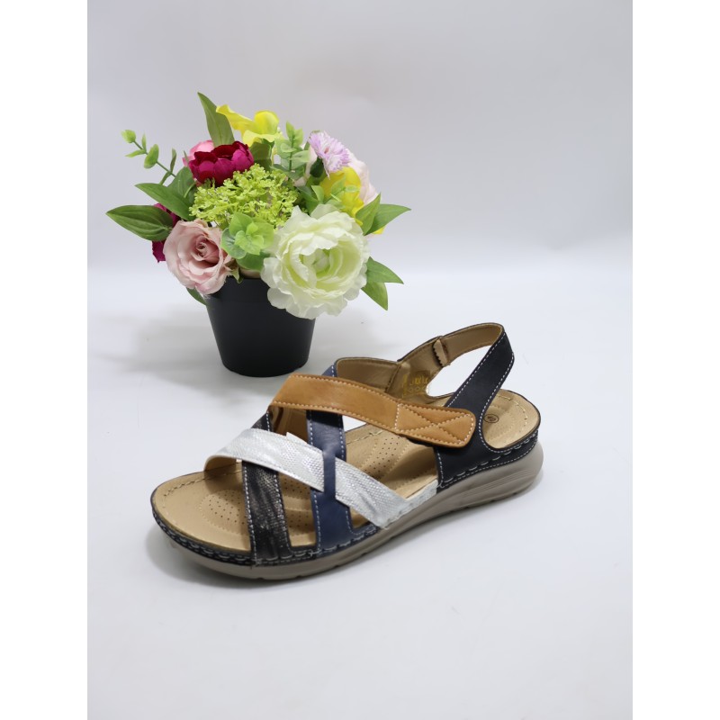 SANDAŁY DAMSKIE. Size: 36/42 (12 par/paczka) Kolor jak na zdzięciu