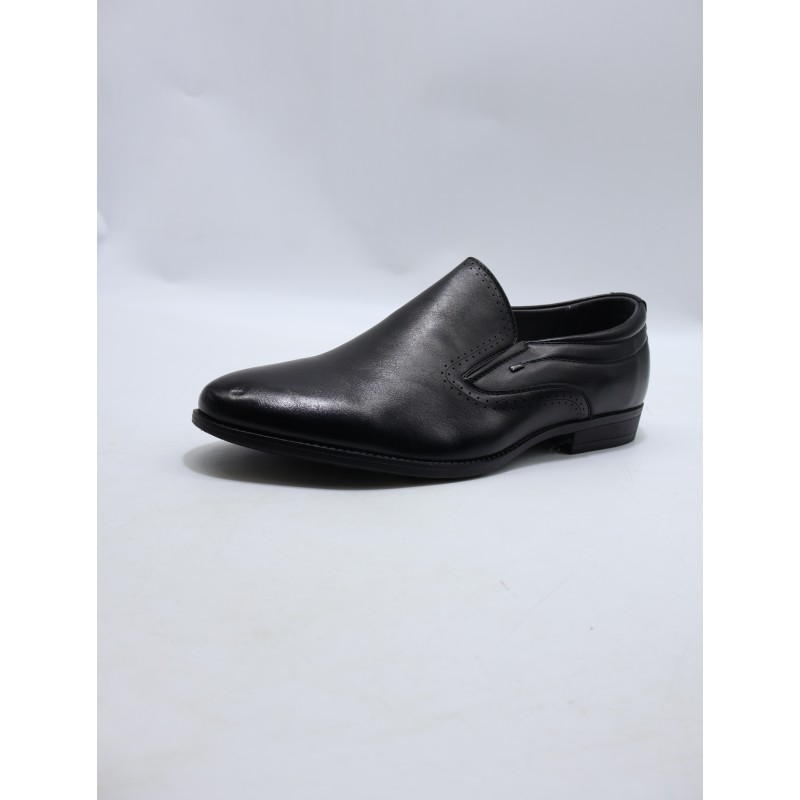 BUTY MĘSKIE. SIZE 40/45 (12 PAR/PACZKA) KOLOR JAK NA ZDZIĘCIU