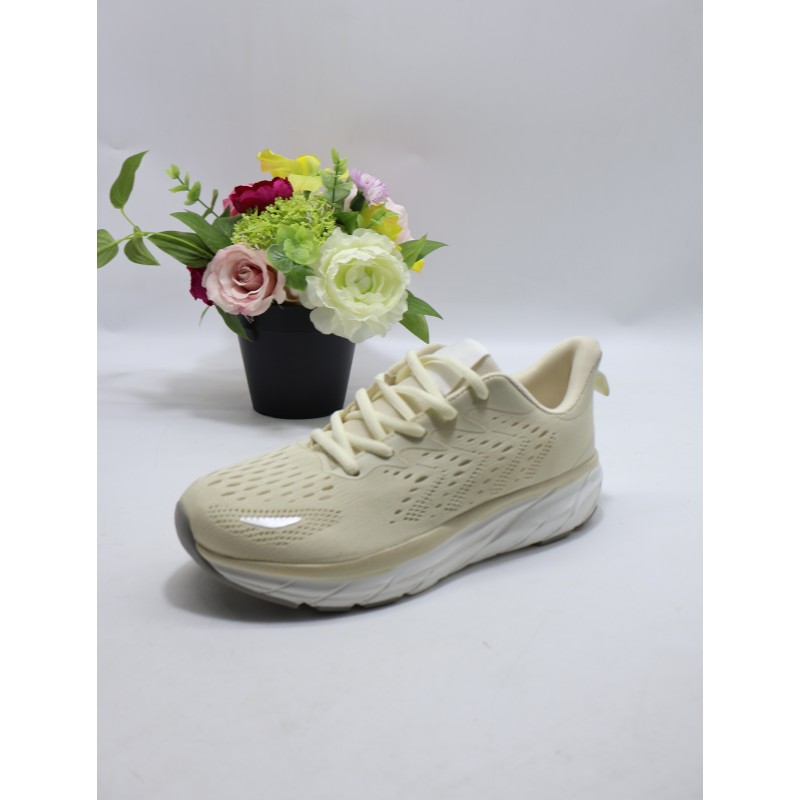 BUTY DAMSKIE. SIZE 36/41 (12 PAR/PACZKA) KOLOR JAK NA ZDZIĘCIU