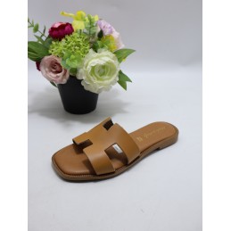 KAPCIE DAMSKIE. SIZE 36/41...