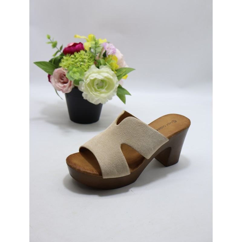 KAPCIE DAMSKIE. SIZE 36/41 (12 PAR/PACZKA) KOLOR JAK NA ZDZIĘCIU