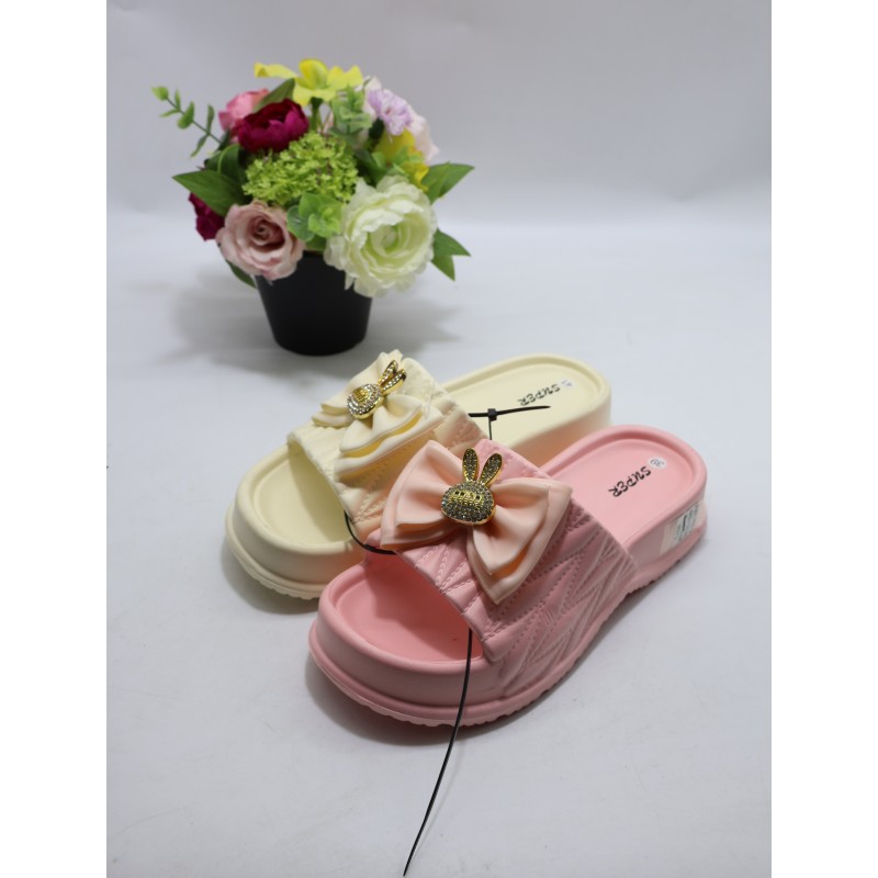 KAPCIE DAMSKIE. SIZE 36/41 (24 PAR/PACZKA) KOLOR JAK NA ZDZIĘCIU