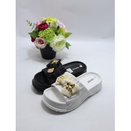 KAPCIE DAMSKIE. SIZE 36/41...