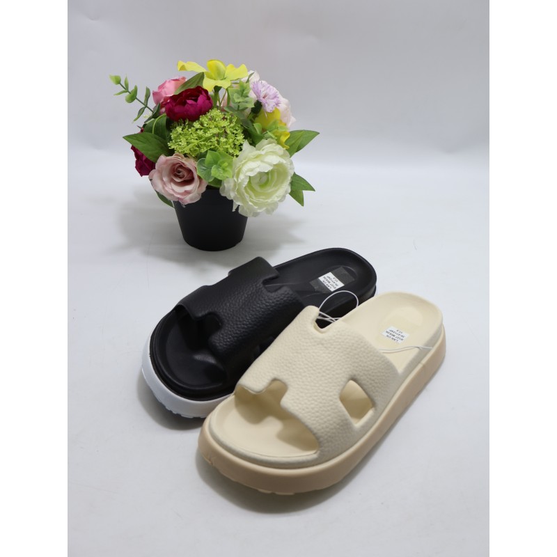 KAPCIE DAMSKIE. SIZE 36/41 (24 PAR/PACZKA) KOLOR JAK NA ZDZIĘCIU