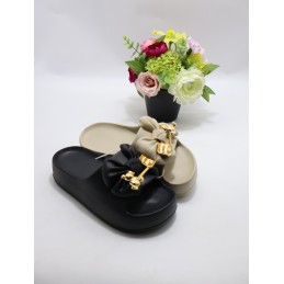 KAPCIE DAMSKIE. SIZE 36/41 (24 PAR/PACZKA) KOLOR JAK NA ZDZIĘCIU