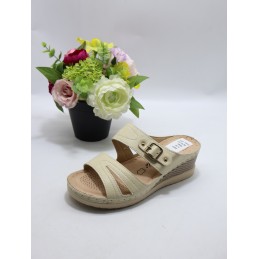 KAPCIE DAMSKIE. SIZE 36/41...