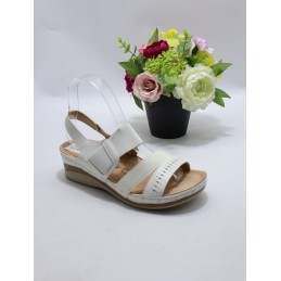 SANDAŁY DAMSKIE. SIZE 36/41...