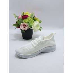 BUTY DAMSKIE. SIZE 36/41 (12 PAR/PACZKA) KOLOR JAK NA ZDZIĘCIU