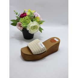 KAPCIE DAMSKIE. SIZE 36/41...