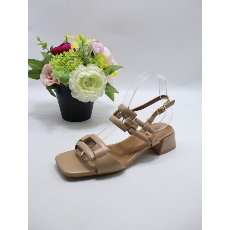 SANDAŁY DAMSKIE. SIZE 36/41 (12 PAR/PACZKA) KOLOR JAK NA ZDZIĘCIU