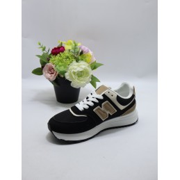 BUTY DAMSKIE. SIZE 36/41 (12 PAR/PACZKA) KOLOR JAK NA ZDZIĘCIU