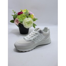 BUTY DAMSKIE. SIZE 36/41 (12 PAR/PACZKA) KOLOR JAK NA ZDZIĘCIU