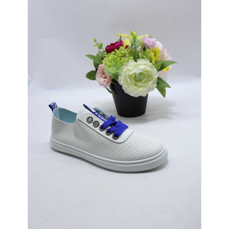 BUTY DAMSKIE. SIZE 36/41 (12 PAR/PACZKA) KOLOR JAK NA ZDZIĘCIU