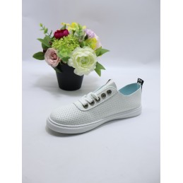 BUTY DAMSKIE. SIZE 36/41 (12 PAR/PACZKA) KOLOR JAK NA ZDZIĘCIU