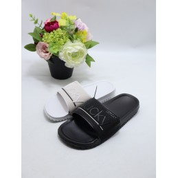 KAPCIE DAMSKIE. SIZE 36/41...