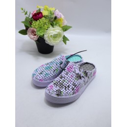 KAPCIE DAMSKIE. SIZE 36/41...