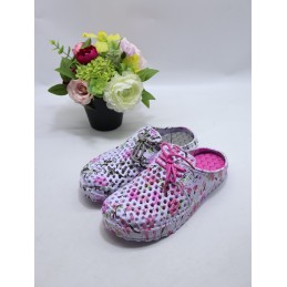 KAPCIE DAMSKIE. SIZE 36/41...