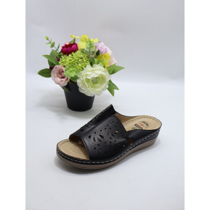 KAPCIE DAMSKIE. SIZE 36/41 (12 PAR/PACZKA) KOLOR JAK NA ZDZIĘCIU