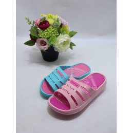 KAPCIE DAMSKIE. SIZE 36/41...