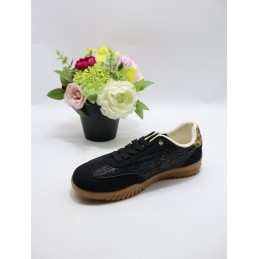 BUTY DAMSKIE. SIZE 36/41 (12 PAR/PACZKA) KOLOR JAK NA ZDZIĘCIU