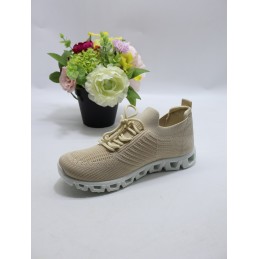 BUTY DAMSKIE. SIZE 36/40 (12 PAR/PACZKA) KOLOR JAK NA ZDZIĘCIU