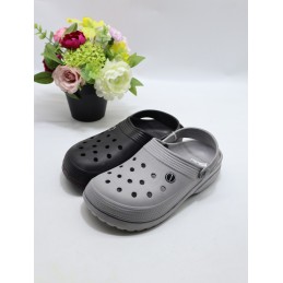 KAPCIE DAMSKIE. SIZE 37/41...