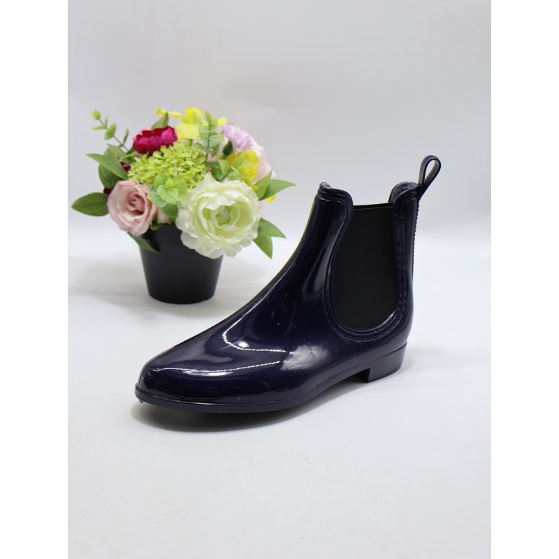 BUTY DAMSKIE. SIZE 36/41 (12 PAR/PACZKA) KOLOR JAK NA ZDZIĘCIU