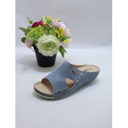 KAPCIE DAMSKIE. SIZE 36/41...